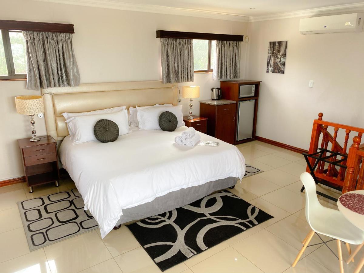 The Meritus Guest House Westville Екстериор снимка