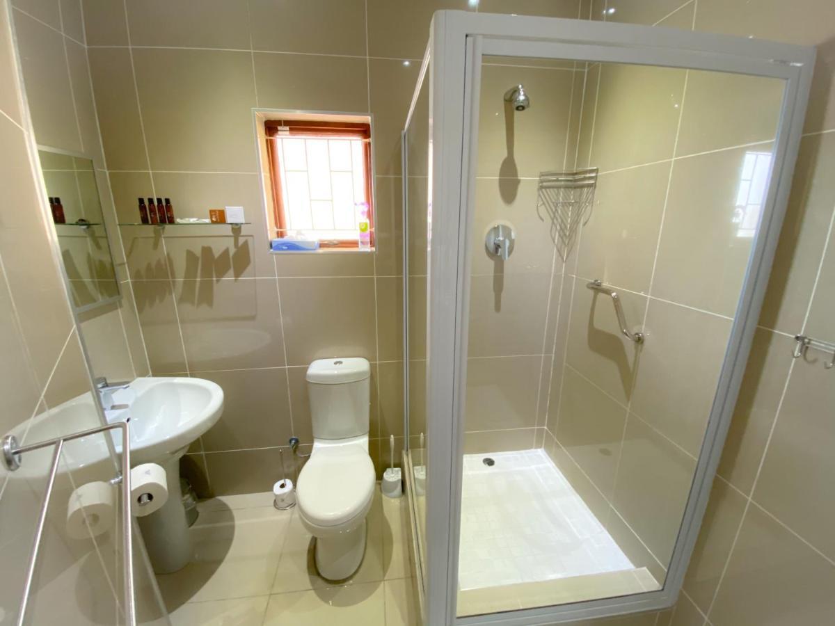 The Meritus Guest House Westville Екстериор снимка