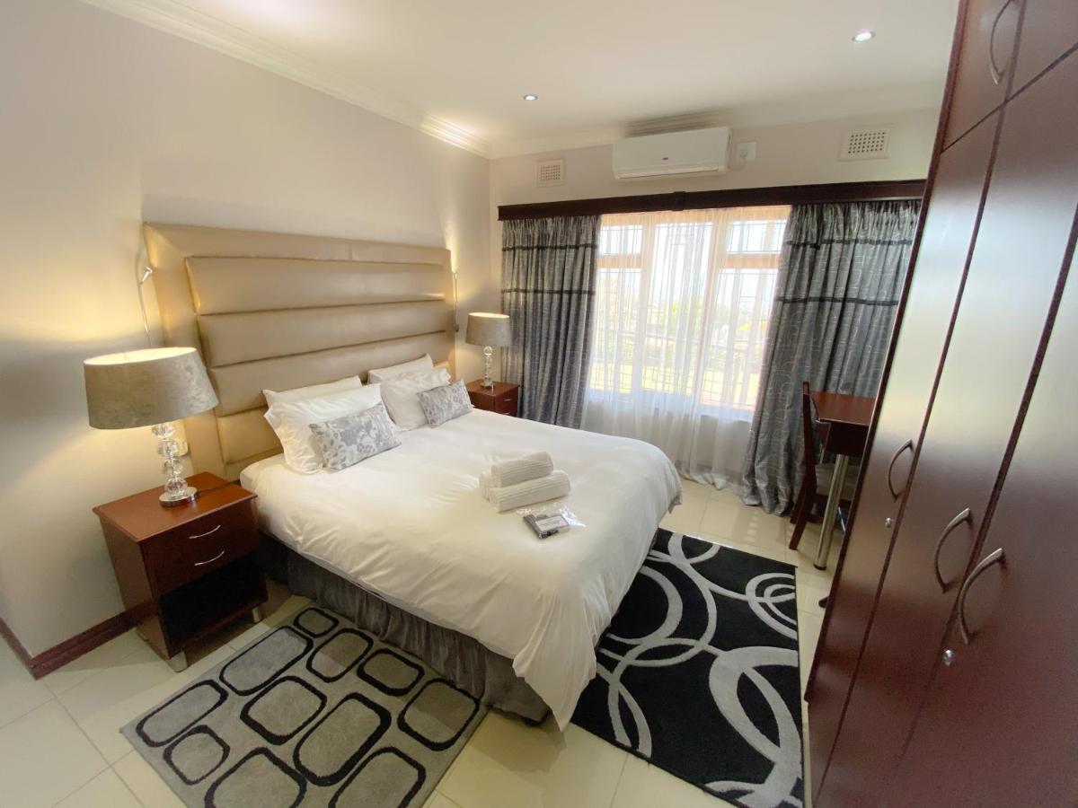 The Meritus Guest House Westville Екстериор снимка