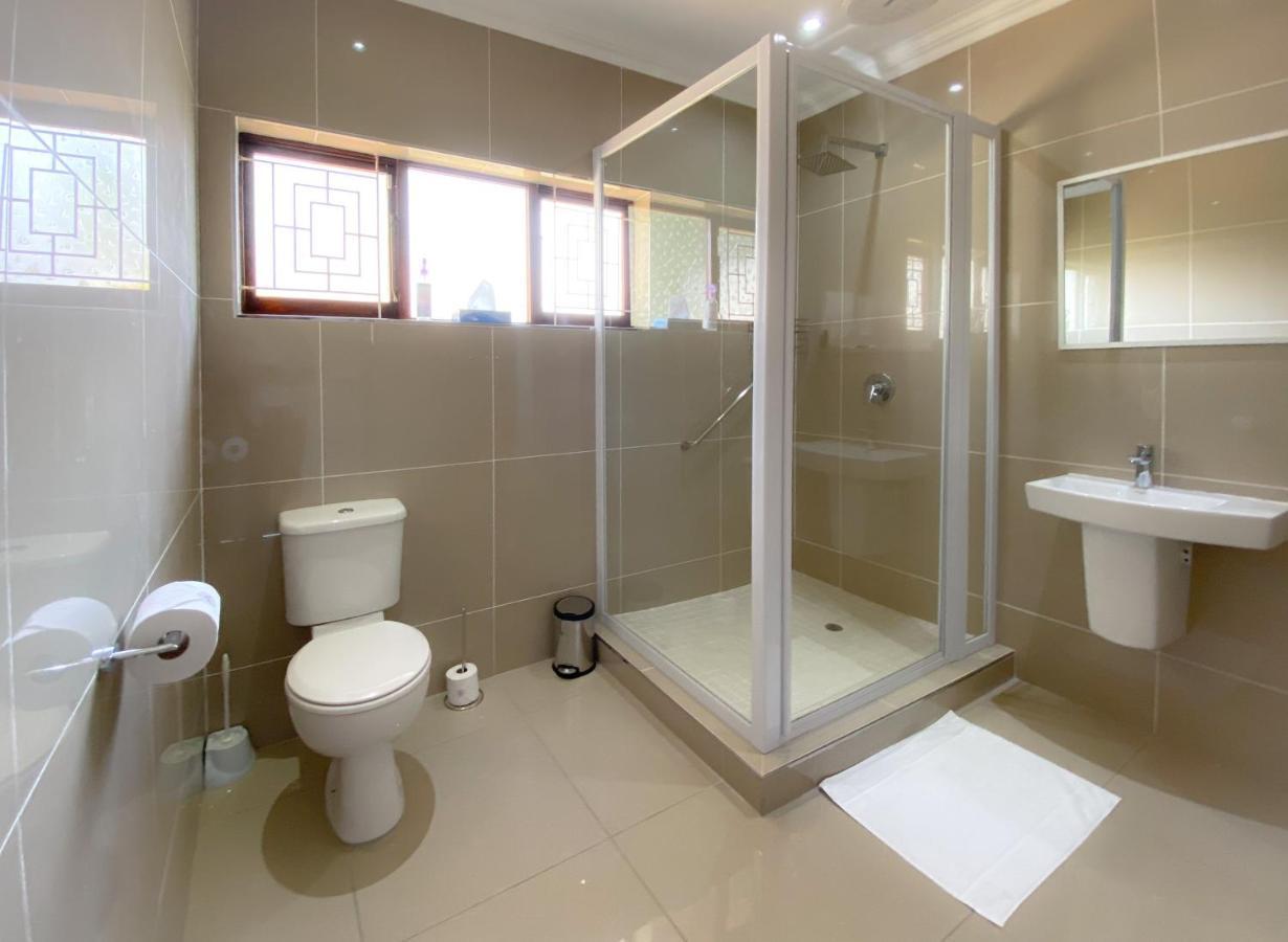The Meritus Guest House Westville Екстериор снимка