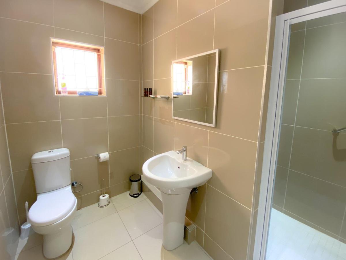 The Meritus Guest House Westville Екстериор снимка